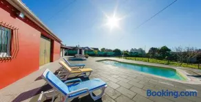 Refined Villa near Catanhede with Private Pool - Image 3
