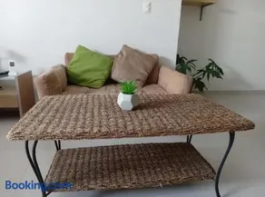 Relaxing beachfront loft - Image 5