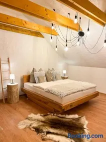 Chalet Black Deer - Image 3