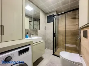 Antalya Havalimanına Yakın Havuzlu 1+1 Lux Daire - Image 5