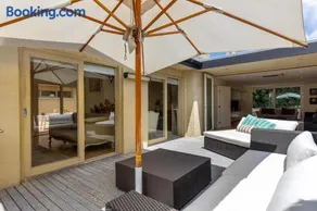 Portsea on Point - Private Beach Access - Image 1