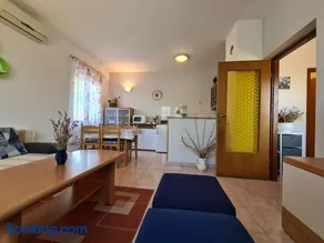House Pavicini 333 - Image 2
