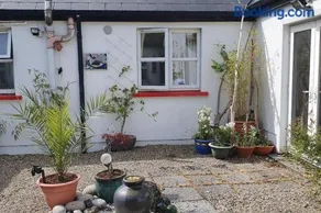 Cosy self contained cottage with stunning views - Image 3