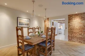 3 Bed in Banningham oc-rftg - Image 5