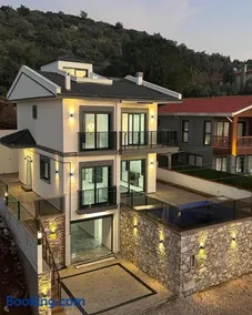 Villa Gaia - Image 1
