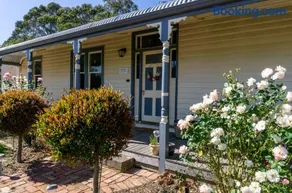 Pound Hill Cottage - Image 2