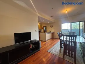 Flemington Private Rooms - Image 1