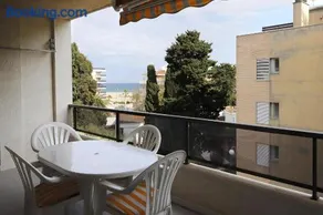 AT025 Con piscina, airco, a 150m de la playa - Image 2