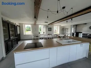 Ferienhaus mit Terrasse und Grill | Perfekt für die Arbeit von Zuhause - Image 3