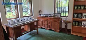 Tea Taster's House - Image 1