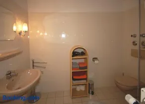 Appartement entièrement équipé avec jardin et barbecue - Image 5