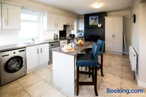Cannon Cottage - Image 1