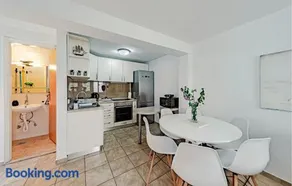 2 Bedroom Stunning Home In Hodilje - Image 4