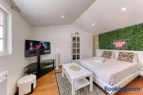 Suite Chalet Cosy Close to CDG and Disneyland Paris - Image 2