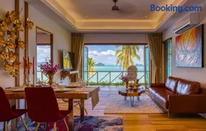 Coconut Grove Resort - Image 3