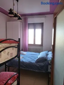 B&B Figura Apartments - Image 2