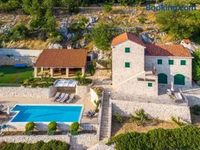 Villa Stolovi by Interhome - Image 2