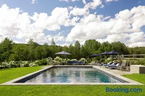 Elevated Catskills Getaway On 15-acre Private Farm - Image 2