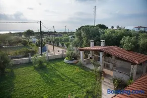 Apartments in a villa by the beautiful sea bay(2) - Image 2