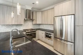Charles Peak Condo - JC Heights - Image 3