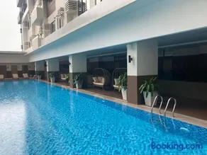 By Trixia BE Apartments, Luxury Studio Apartments, AC, Pool, Gym, near IT Park - Image 3