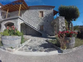 Stephania's Stone House - Image 3