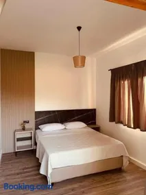 Lenas View Room Nea Roda - Image 2