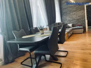Apartamentai senamiestyje - Image 1
