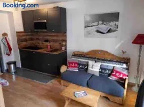 Superbe appartement Décoration montagne Centre Loudenvielle - Image 4