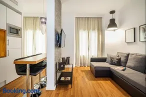 Minimal Rooms by ELE Apartments - Image 2