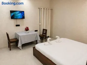 Hotel Avon - Image 1
