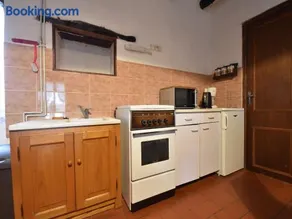 Quaint Home in Berbiguières, Valley of the Castles at 15min - Image 3