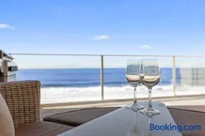 Beachside Luxury Penthouse with Breathtaking Views and Private Rooftop Terrace - Image 2