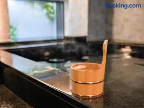 Super Hotel Premier Ikebukuro Natural Hot Spring - Image 2