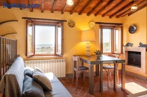 Small Rustic Apartment - Image 2