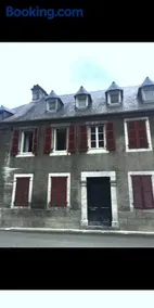 Appartement dans ancienne maison pyrénéenne. - Image 2