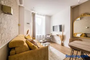 Esquisse Dorée - Suite Luxe Route du Champagne - Image 1