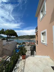 Panoramic View Villa - Image 5