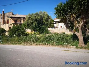 Kouriton House - Image 2