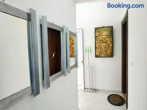 Suite of light rooms - Image 2