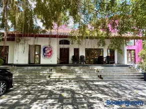 Venus sport club resort in Negombo - Image 1