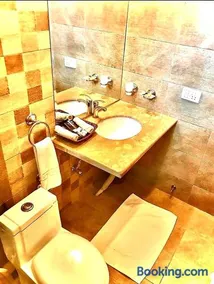Boutiqueinn Ayubia - Image 4