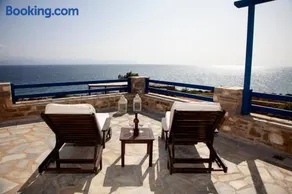 Aura Paros - Image 1