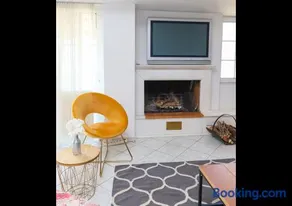 Sunset Apartment - Image 4