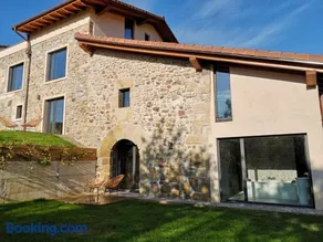 Oribar Casa Rural - Image 2