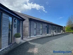 Umber, Gallery Cottages, Devon - Image 2