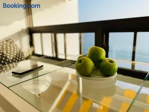 Beach Apartment - Image 2