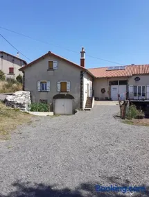 Maison avec 3 chambres à Landos, vue sur les montagnes, 150 m² - Image 1