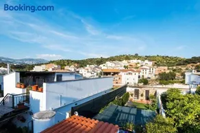 Charming villa with private pool in Riogordo - Image 2