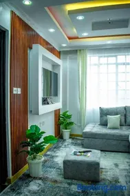 Urban Elegance - Image 1